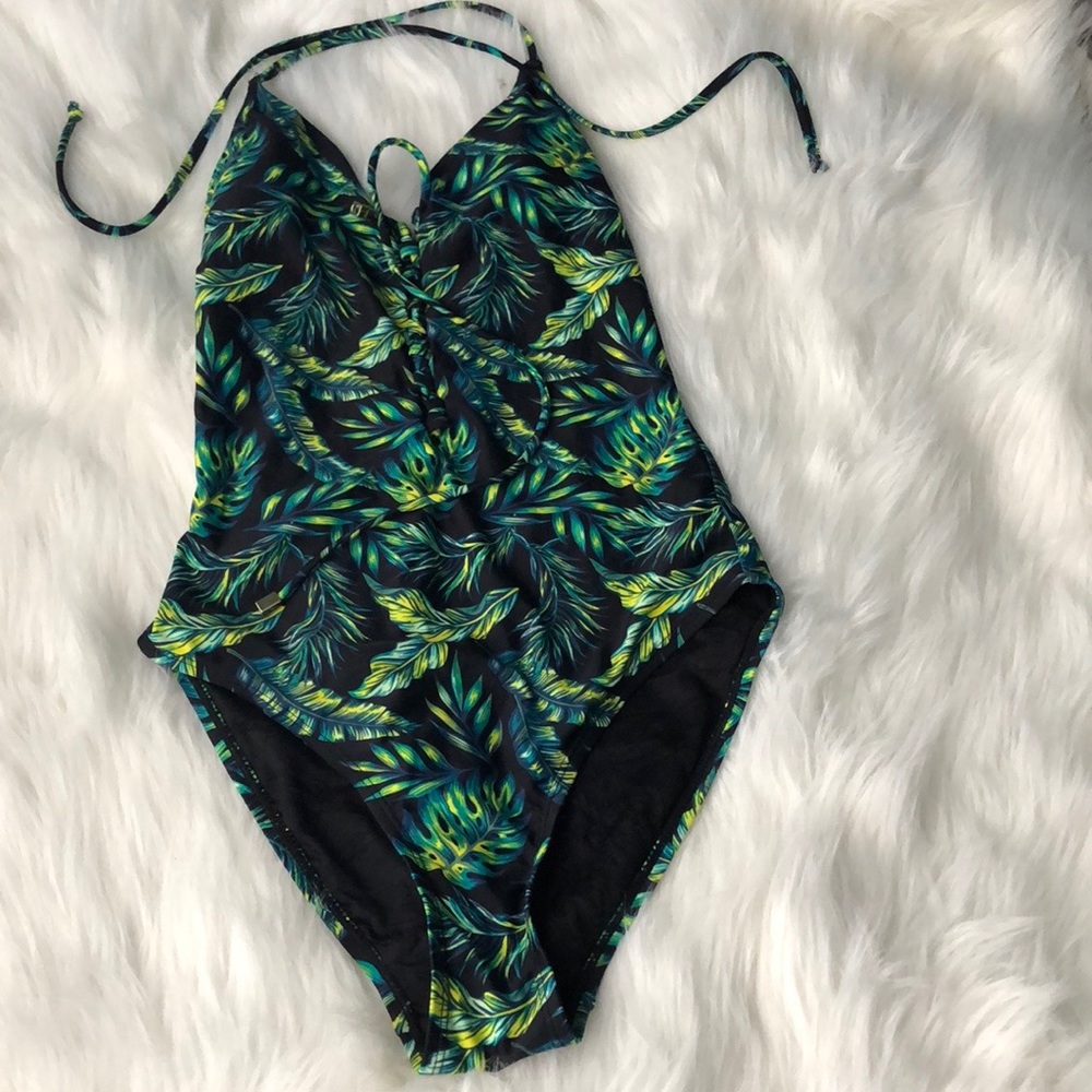 👙 swimsuit 🩱 cabana del sol